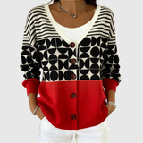 Mukava neulecardigan napilla