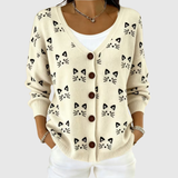 Mukava neulecardigan napilla