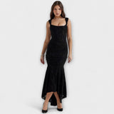Renske - Elegante ja hienostunut mekko korsetilla