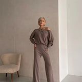 Crisha - Elegantti Yhdistelmä