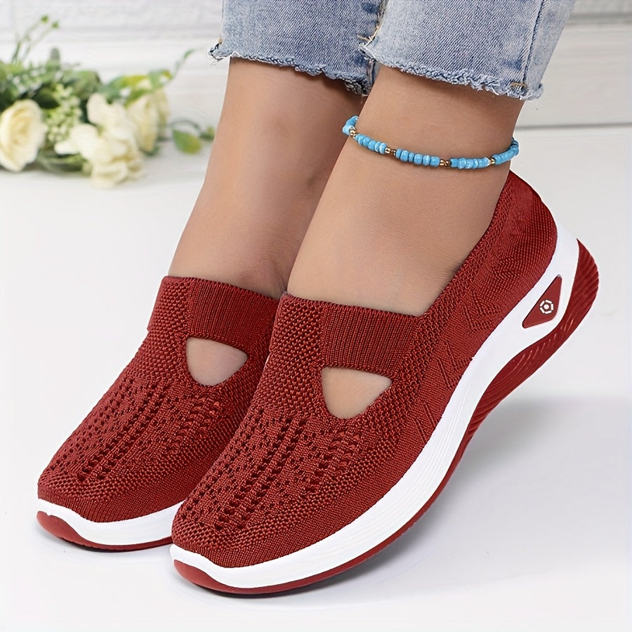 Mukavat Slip-On -lenkkarit vakauttavalla istuvuudella