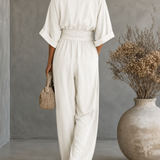 Sanna – Tyylikäs ja laskeutuva jumpsuit