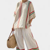 Mia – Boho-tyylinen painettu paita ja mukavat leveät housut