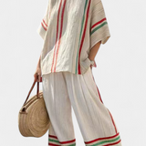 Mia – Boho-tyylinen painettu paita ja mukavat leveät housut