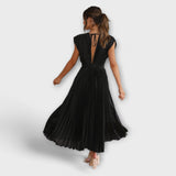 Maria - Elegantit Pliseeratut Mekot