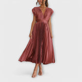 Maria - Elegantit Pliseeratut Mekot