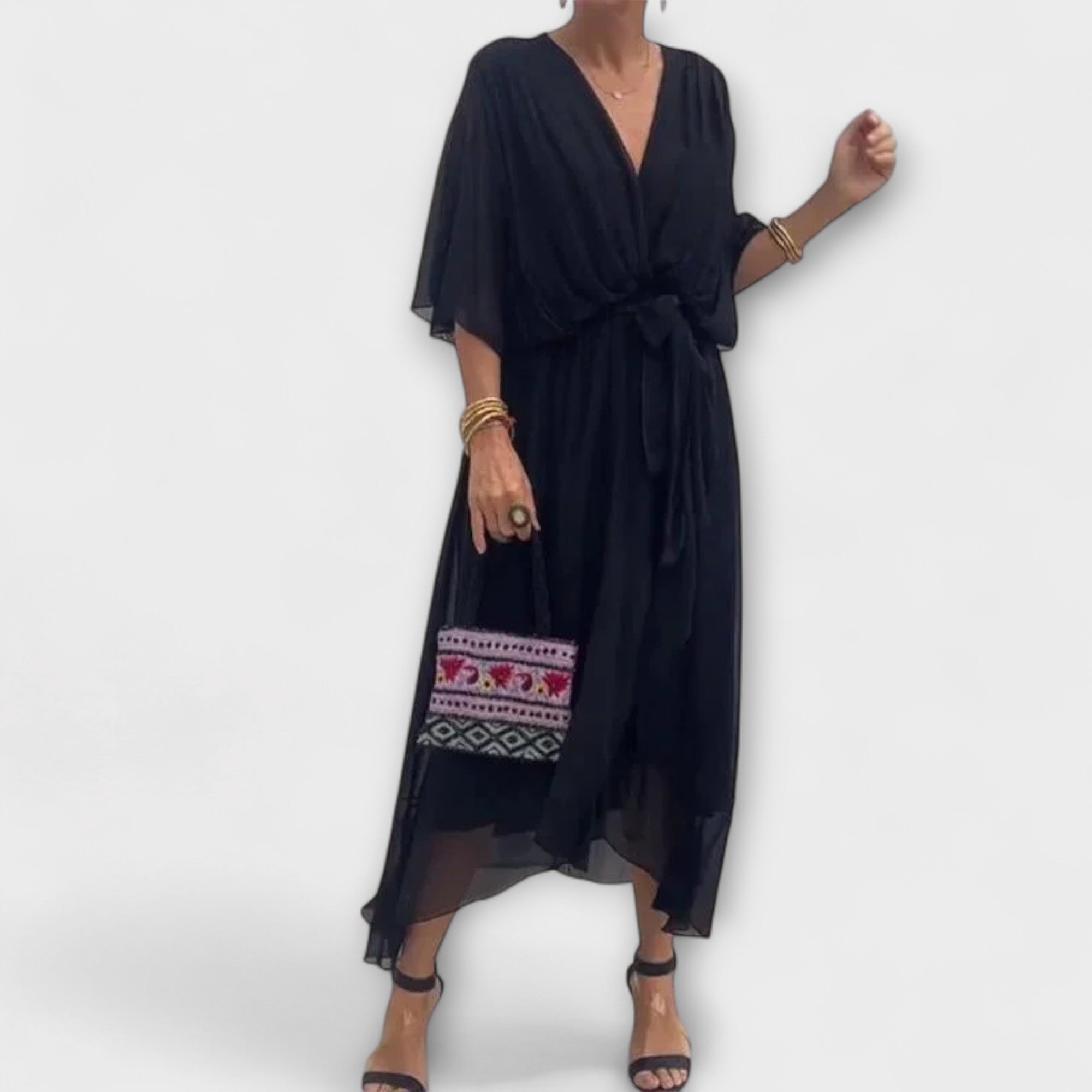 Amoura - Shaffonklei V-Neck Top