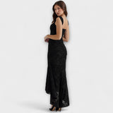 Renske - Elegante ja hienostunut mekko korsetilla