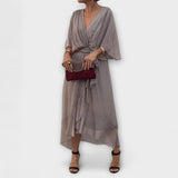 Amoura - Shaffonklei V-Neck Top