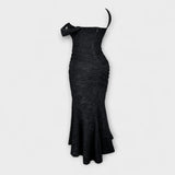 Renske - Elegante ja hienostunut mekko korsetilla